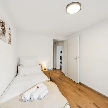 Apartment Altstadtidyll No- 1 By Interhome Weesen